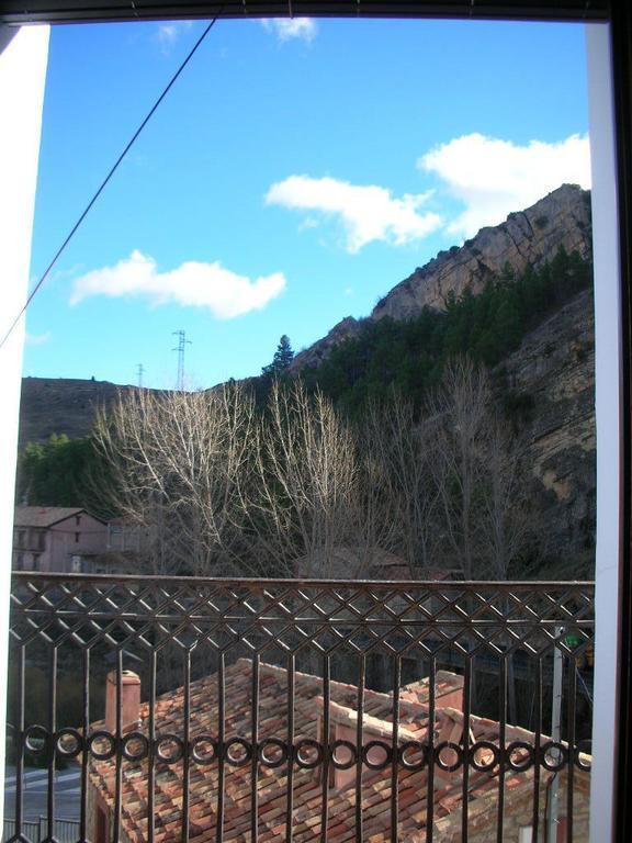 Apartamentos Cine Capicol Albarracín Quarto foto