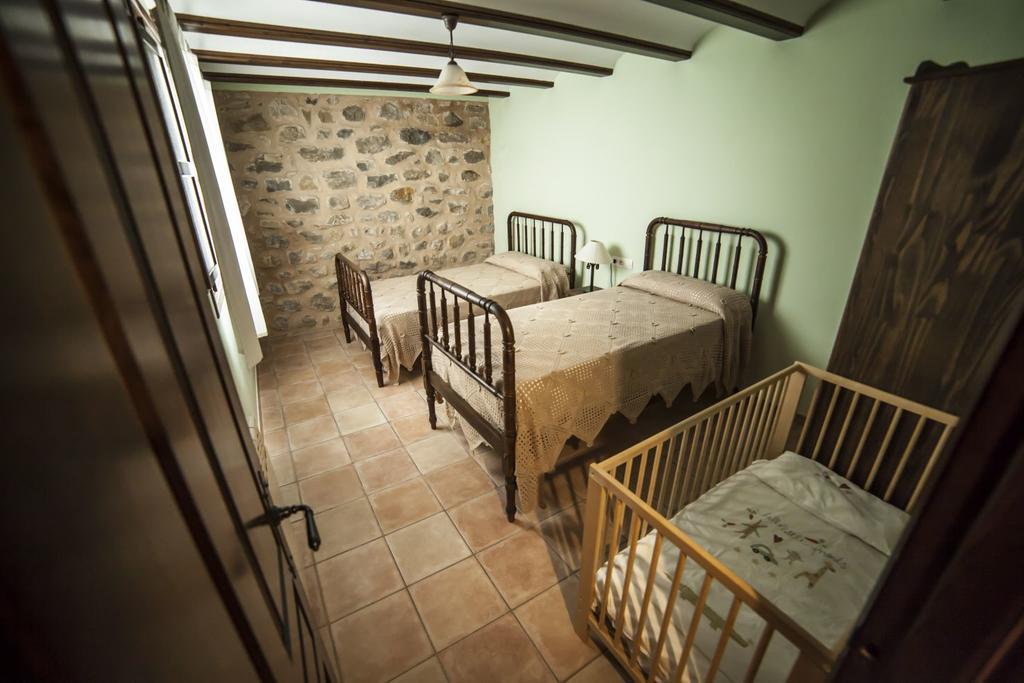 Apartamentos Cine Capicol Albarracín Exterior foto